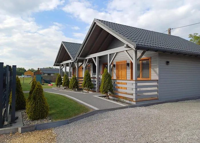 Forest Camp - domki Zator, ogrzewane noclegi
